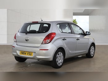 Used Hyundai i20 2015 for sale - 78925772: Photo
