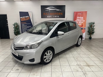 Toyota - Yaris