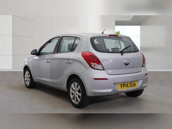 Used Hyundai i20 2014 for sale - 79469429: Photo