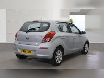 Used Hyundai i20 2014 for sale - 79469429: Photo