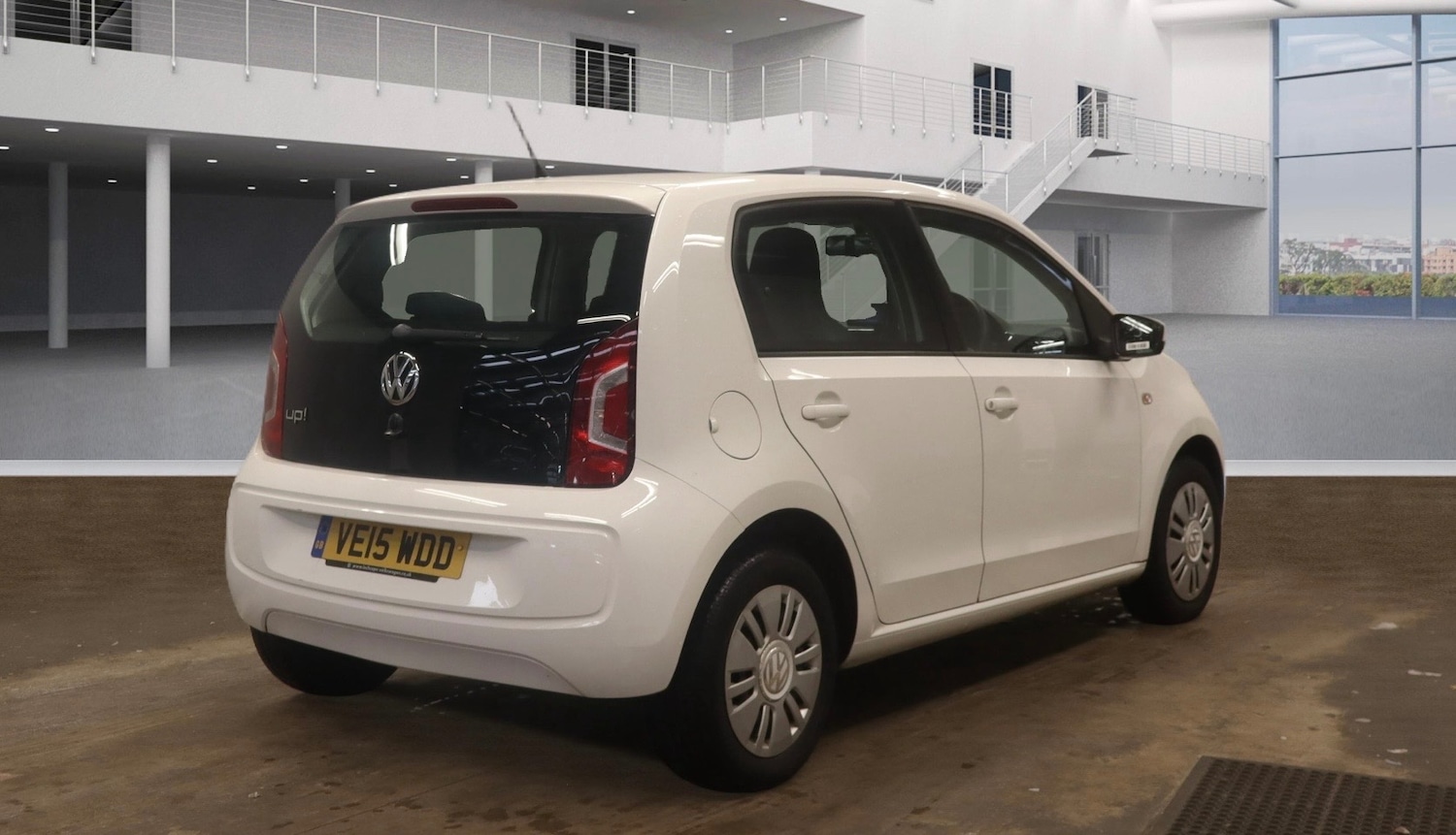 Used Volkswagen up! 2015 for sale - 77781847: Photo 4
