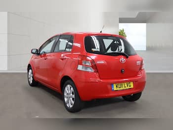 Used Toyota Yaris 2011 for sale - 79617146: Photo