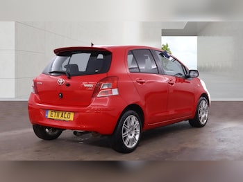 Used Toyota Yaris 2011 for sale - 78563614: Photo