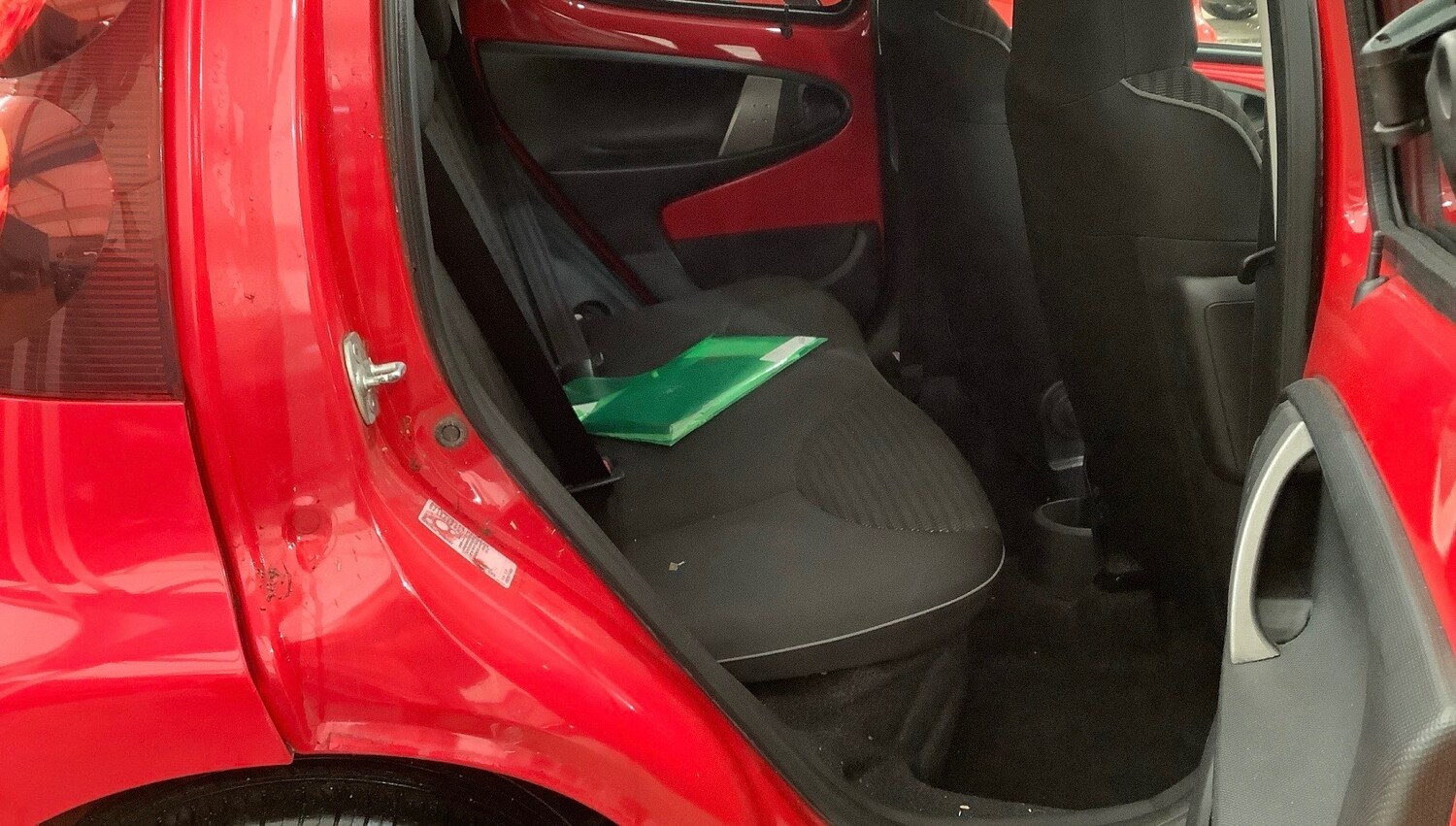 Used Peugeot 107 2013 for sale - 77584979: Photo 8