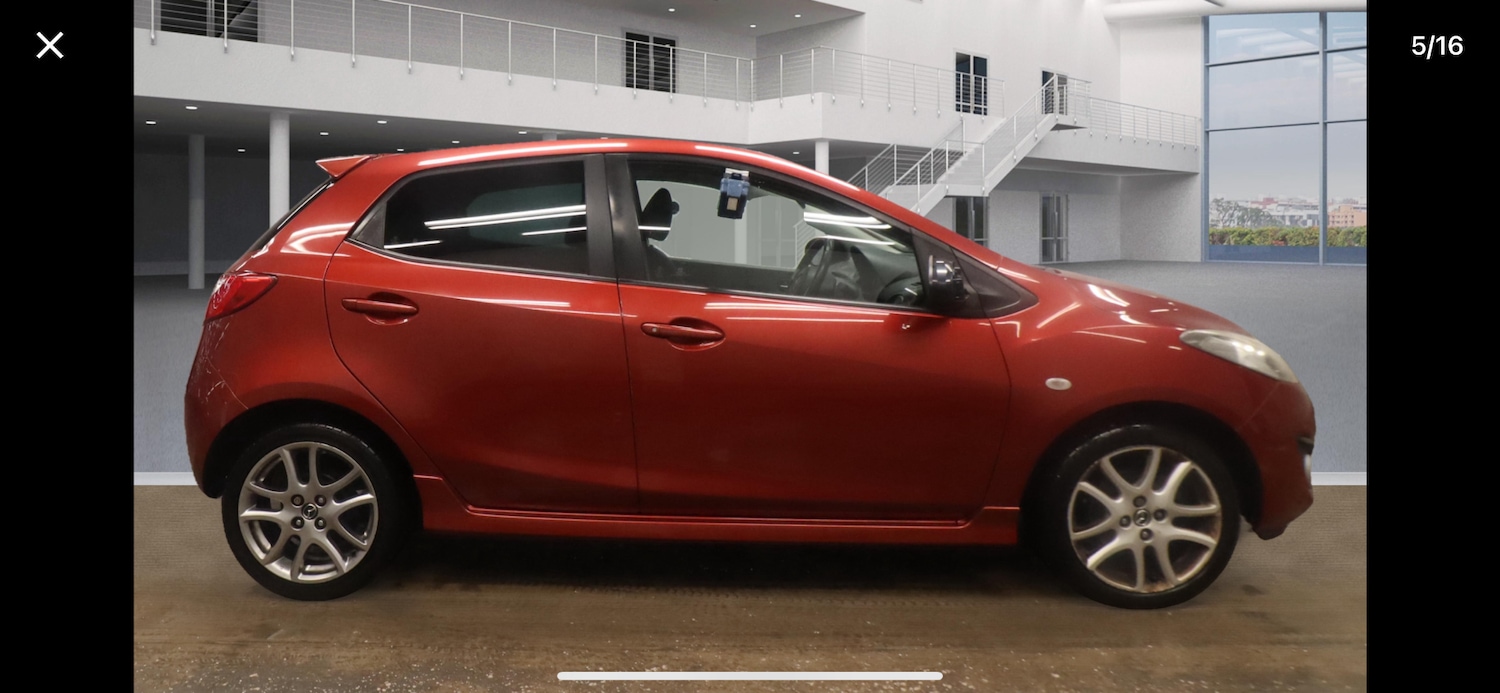 Used Mazda Mazda2 2013 for sale - 76799639: Photo 2