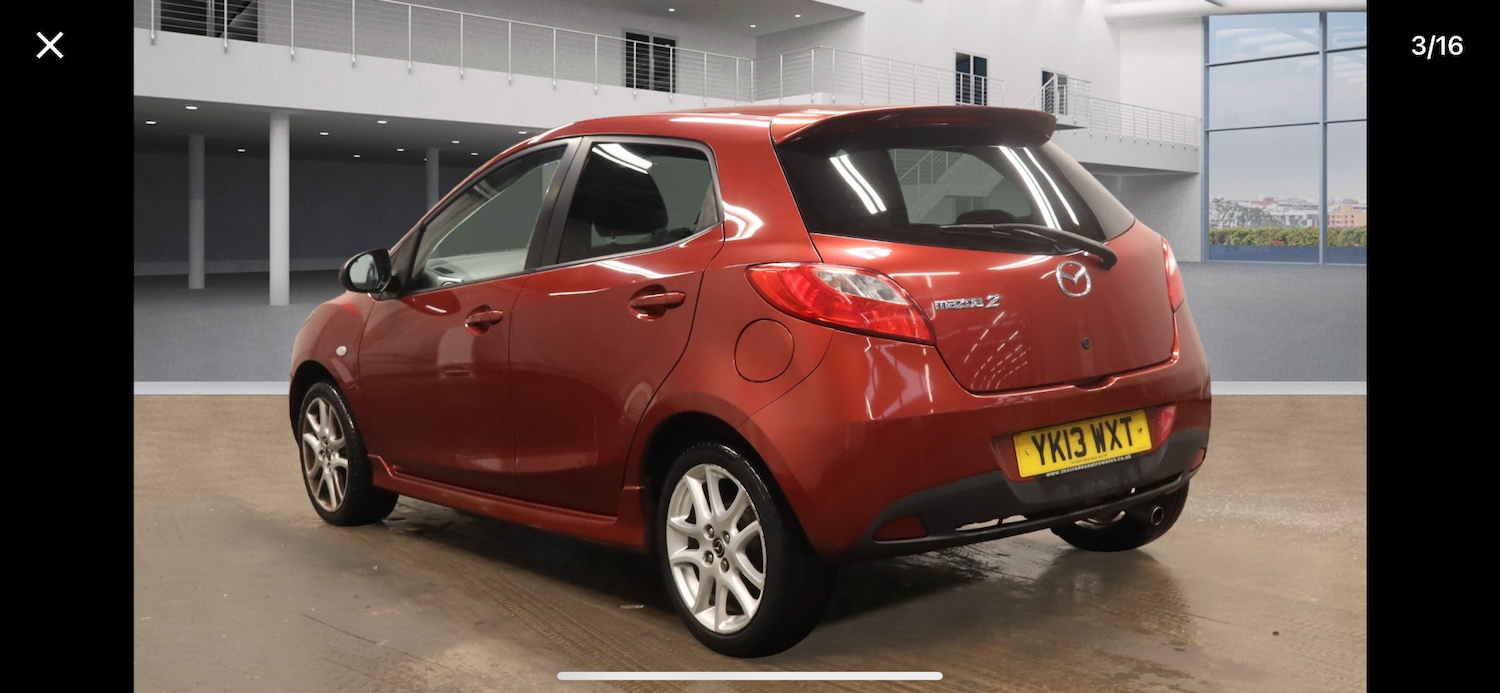 Used Mazda Mazda2 2013 for sale - 76799639: Photo 3