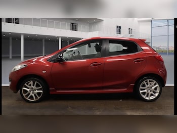 Used Mazda Mazda2 2013 for sale - 76799639: Photo