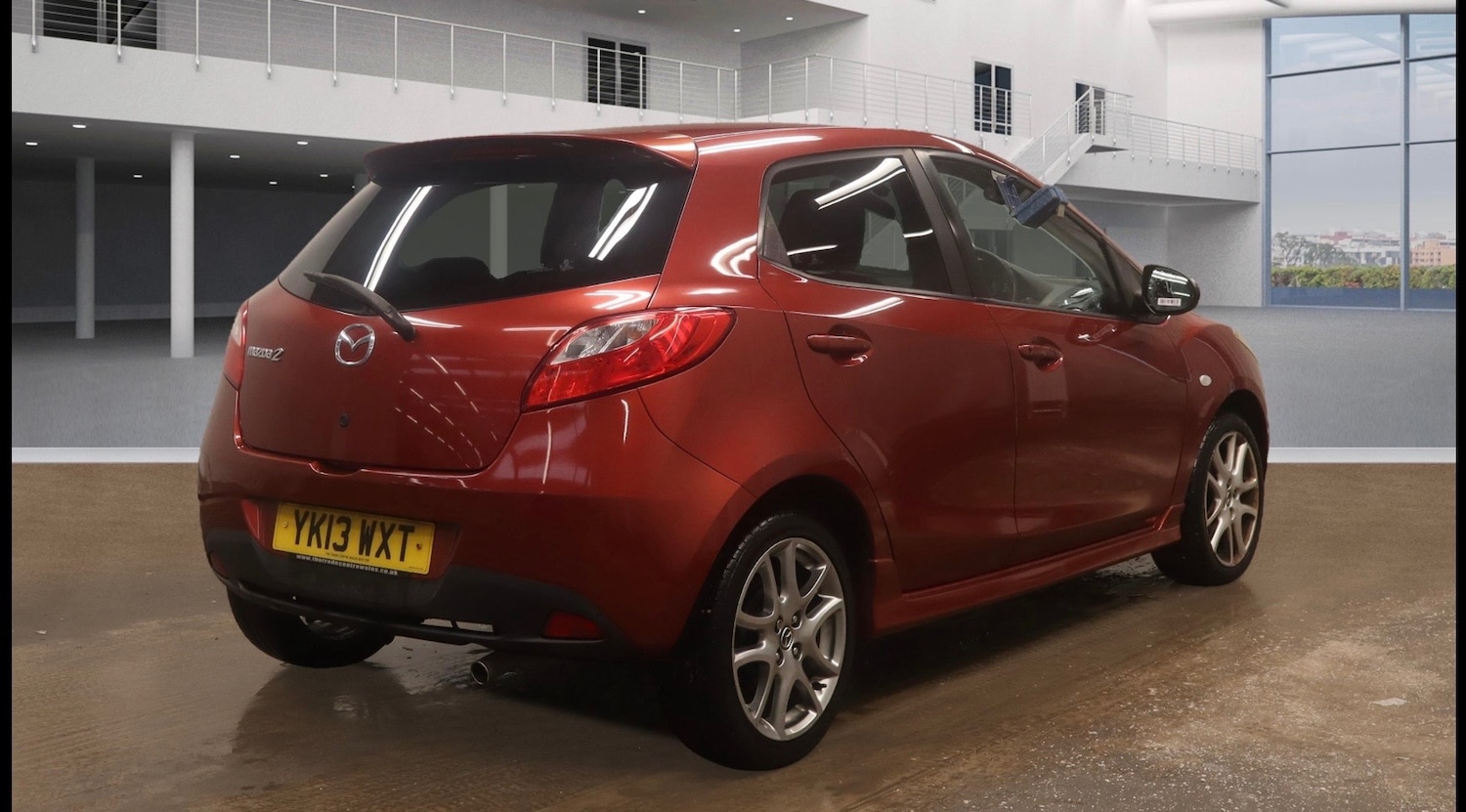 Used Mazda Mazda2 2013 for sale - 76799639: Photo 6