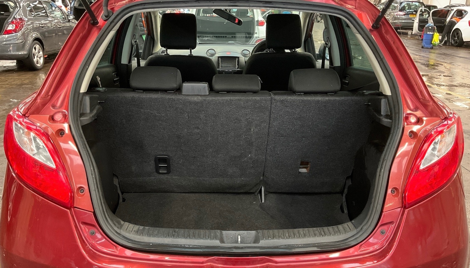 Used Mazda Mazda2 2013 for sale - 76799639: Photo 7