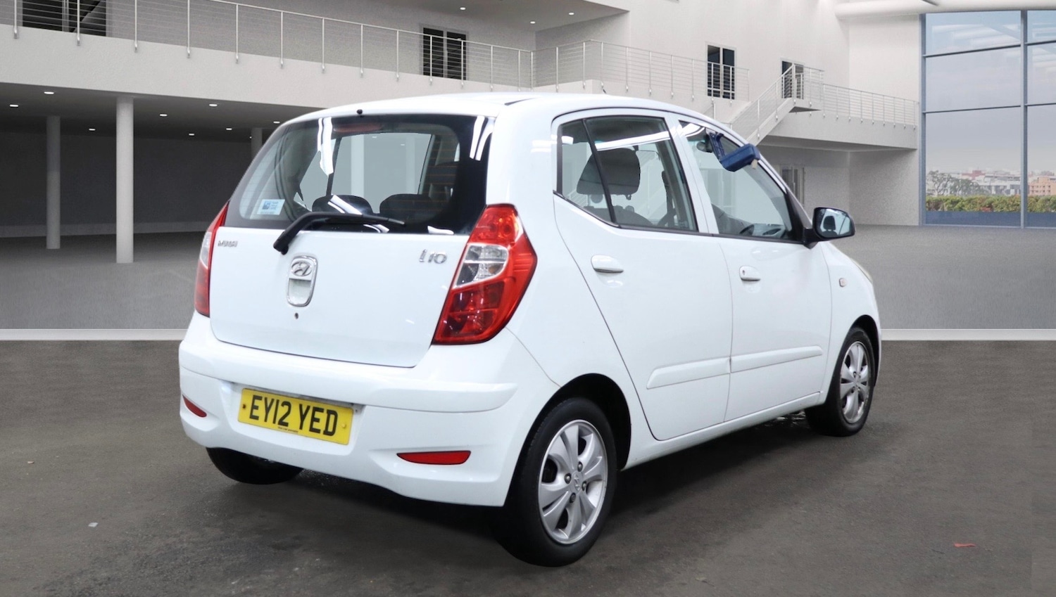 Used Hyundai i10 2012 for sale - 77137547: Photo 4