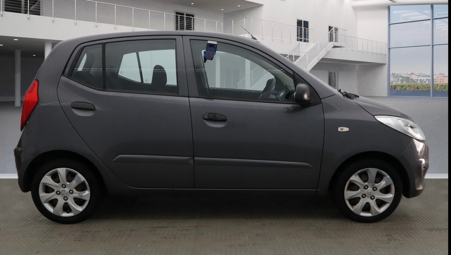 Used Hyundai i10 2014 for sale - 77494995: Photo 5