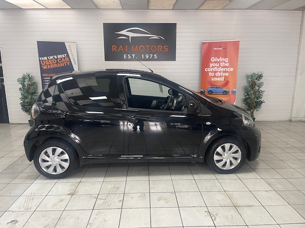 Used Toyota AYGO 2013 for sale - 75583213: Photo 4