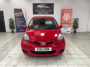 Used Toyota AYGO 2011 for sale - 75567499: Photo