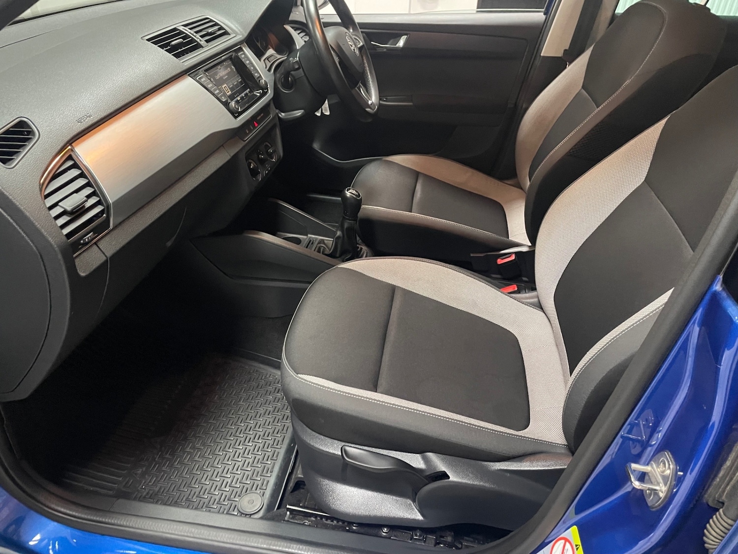 Used Skoda Fabia 2017 for sale - 76352170: Photo 9