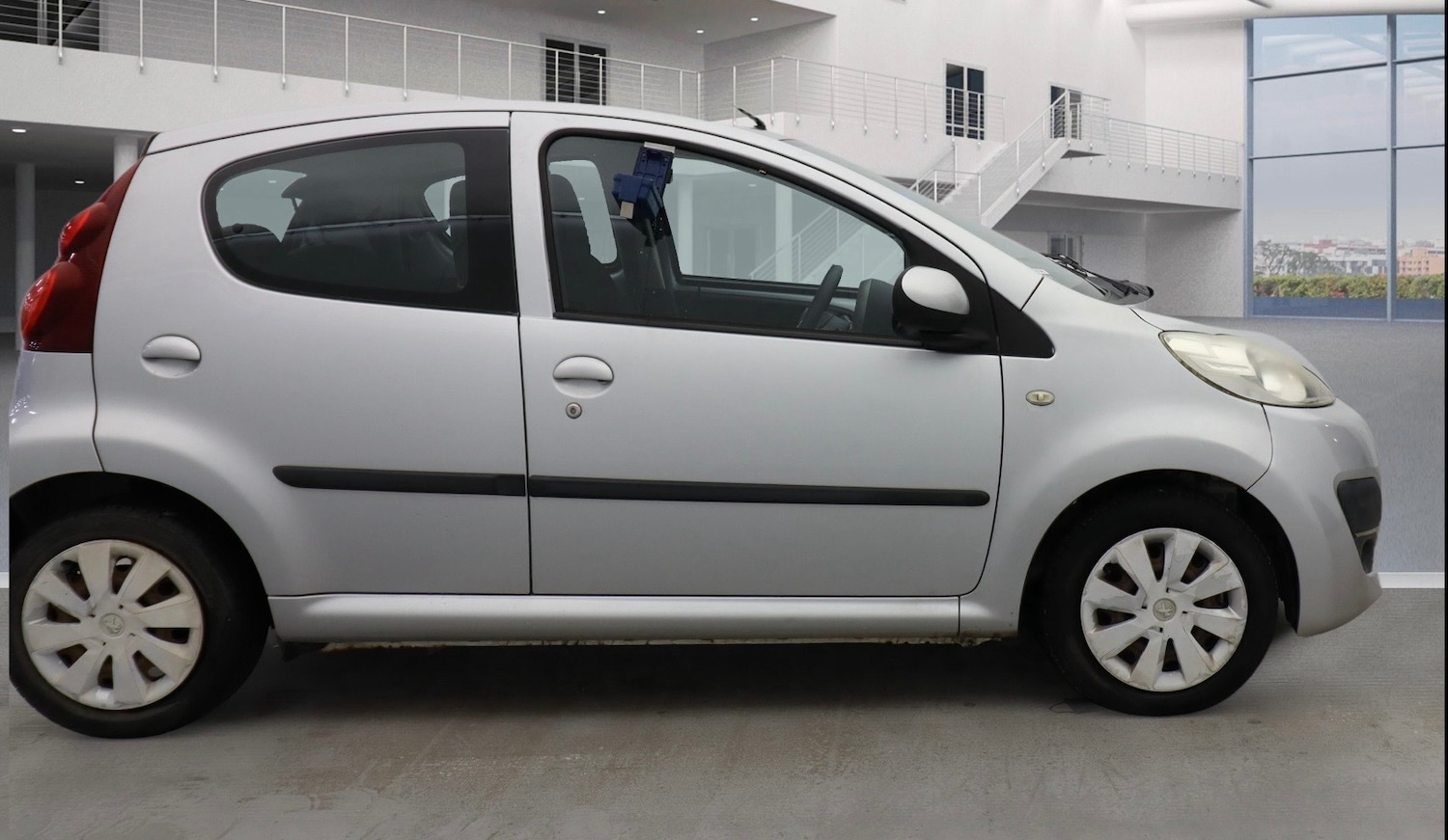 Used Peugeot 107 2012 for sale - 77342249: Photo 5