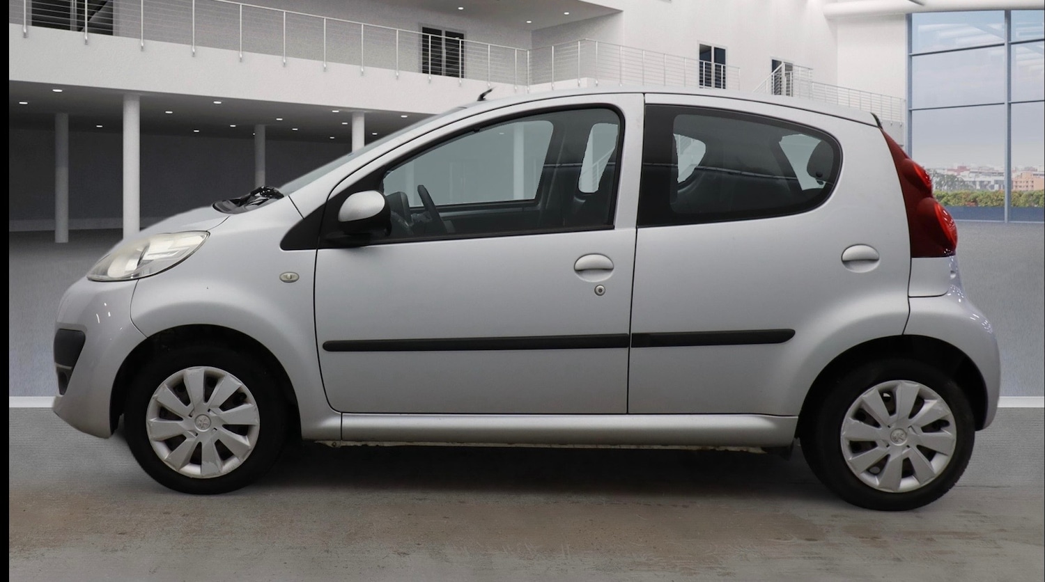 Used Peugeot 107 2012 for sale - 77342249: Photo 6