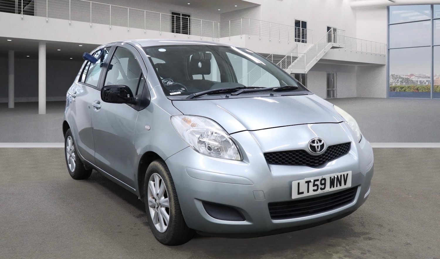 Used Toyota Yaris 2009 for sale - 78042361: Photo 2