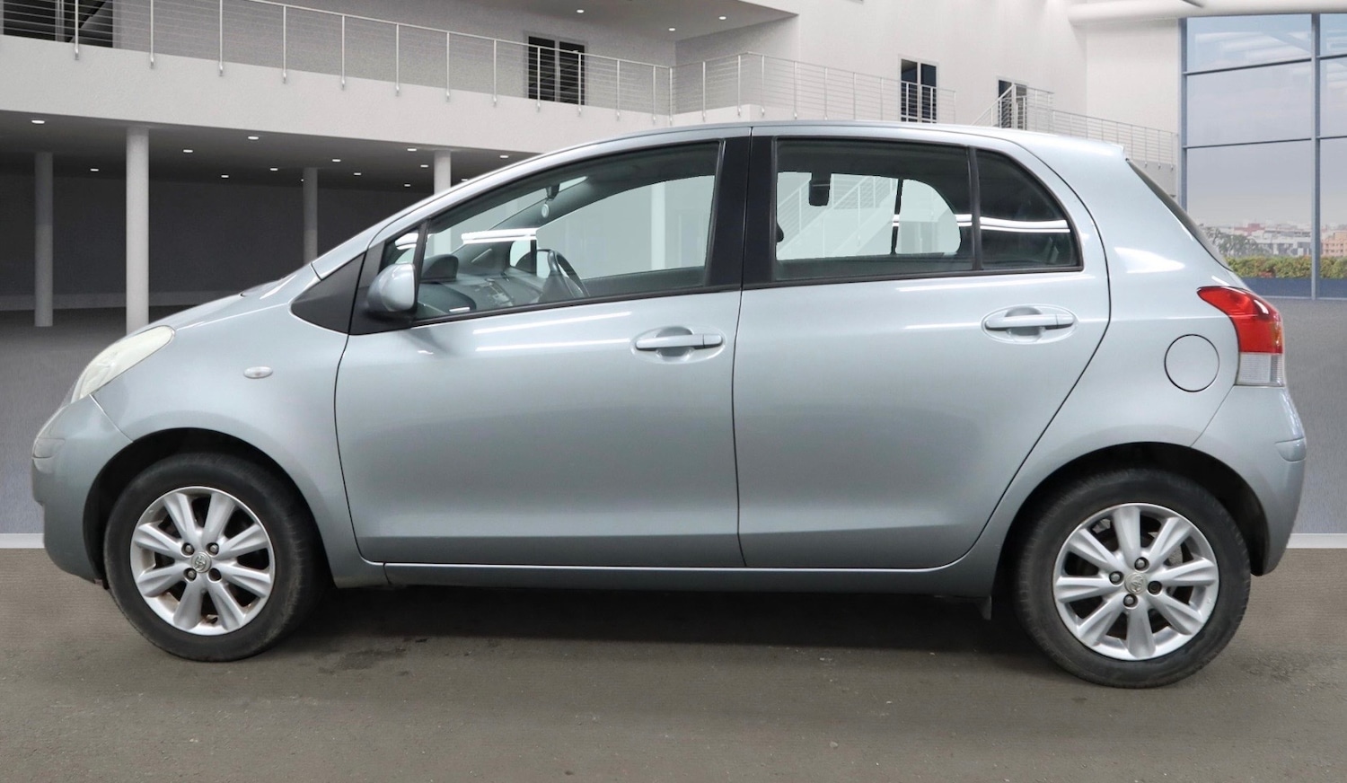 Used Toyota Yaris 2009 for sale - 78042361: Photo 6