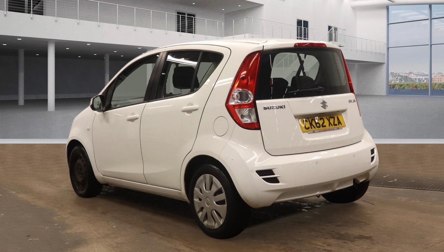 Used Suzuki Splash 2012 for sale - 77630146: Photo 3