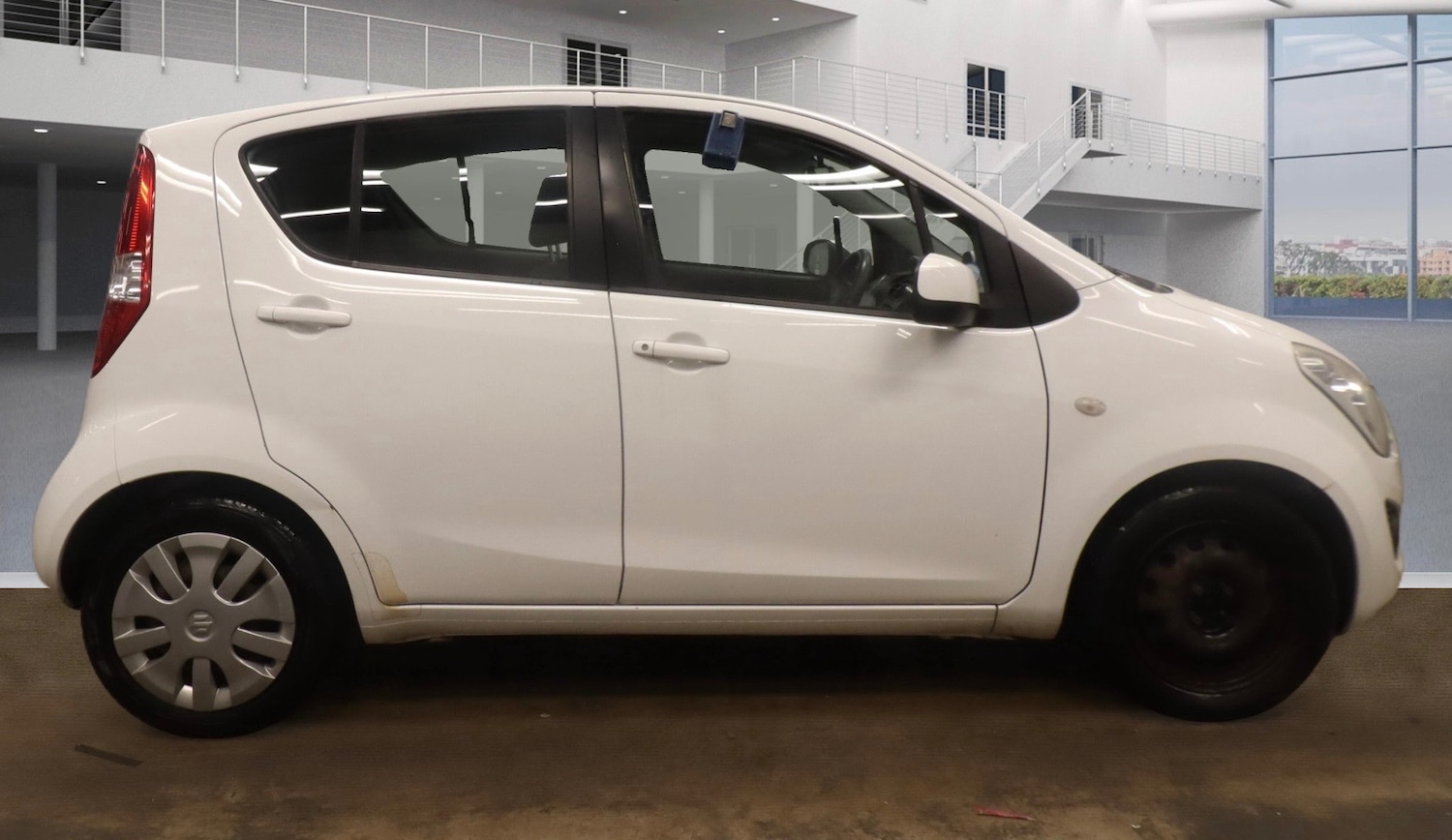 Used Suzuki Splash 2012 for sale - 77630146: Photo 5