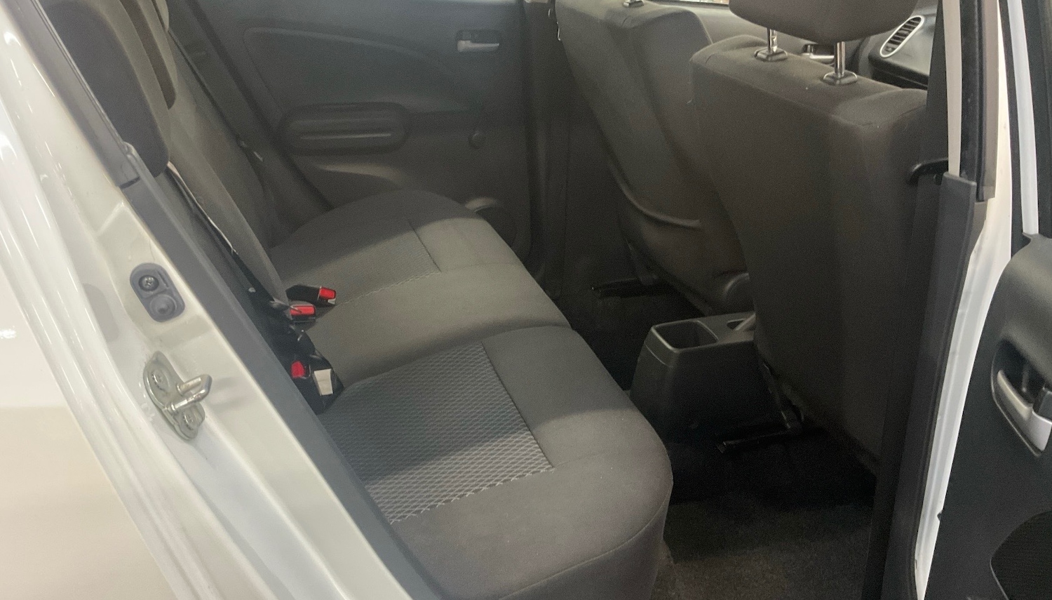 Used Suzuki Splash 2012 for sale - 77630146: Photo 8