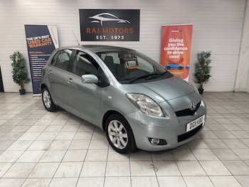 Used Toyota Yaris 2011 for sale - 75688936: Photo
