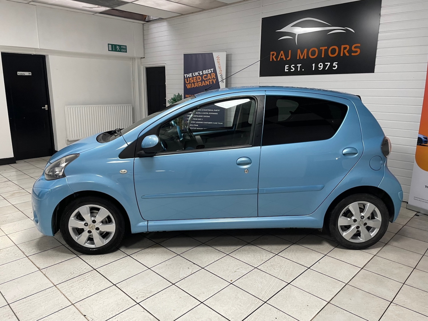 Used Toyota AYGO 2014 for sale - 76403283: Photo 3