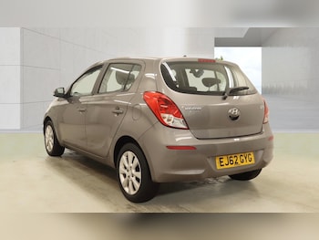 Used Hyundai i20 2012 for sale - 78903102: Photo