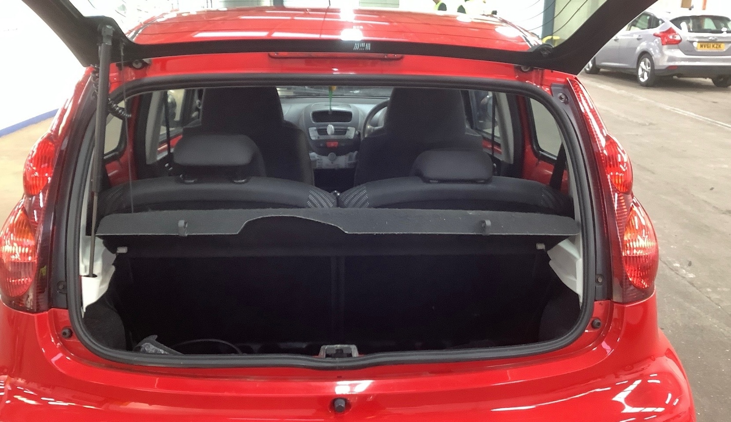 Used Peugeot 107 2013 for sale - 77921250: Photo 7