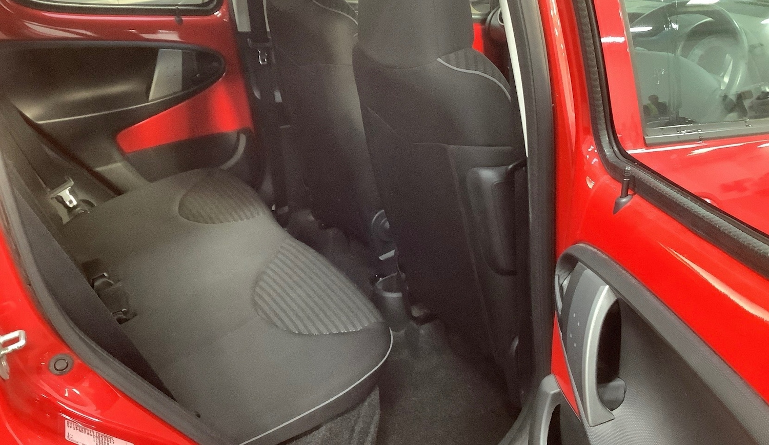 Used Peugeot 107 2013 for sale - 77921250: Photo 8