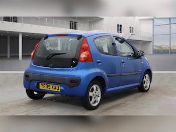 Used Peugeot 107 2009 for sale - 77342426: Photo