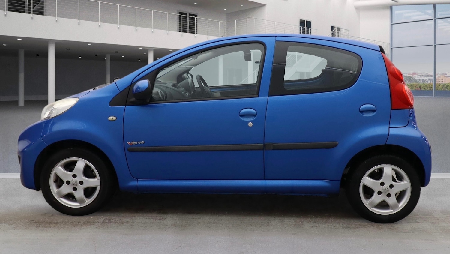 Used Peugeot 107 2009 for sale - 77342426: Photo 6