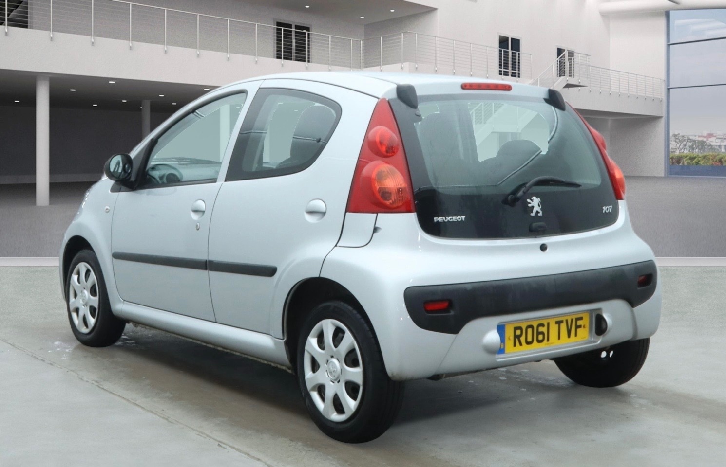 Used Peugeot 107 2011 for sale - 77502856: Photo 3