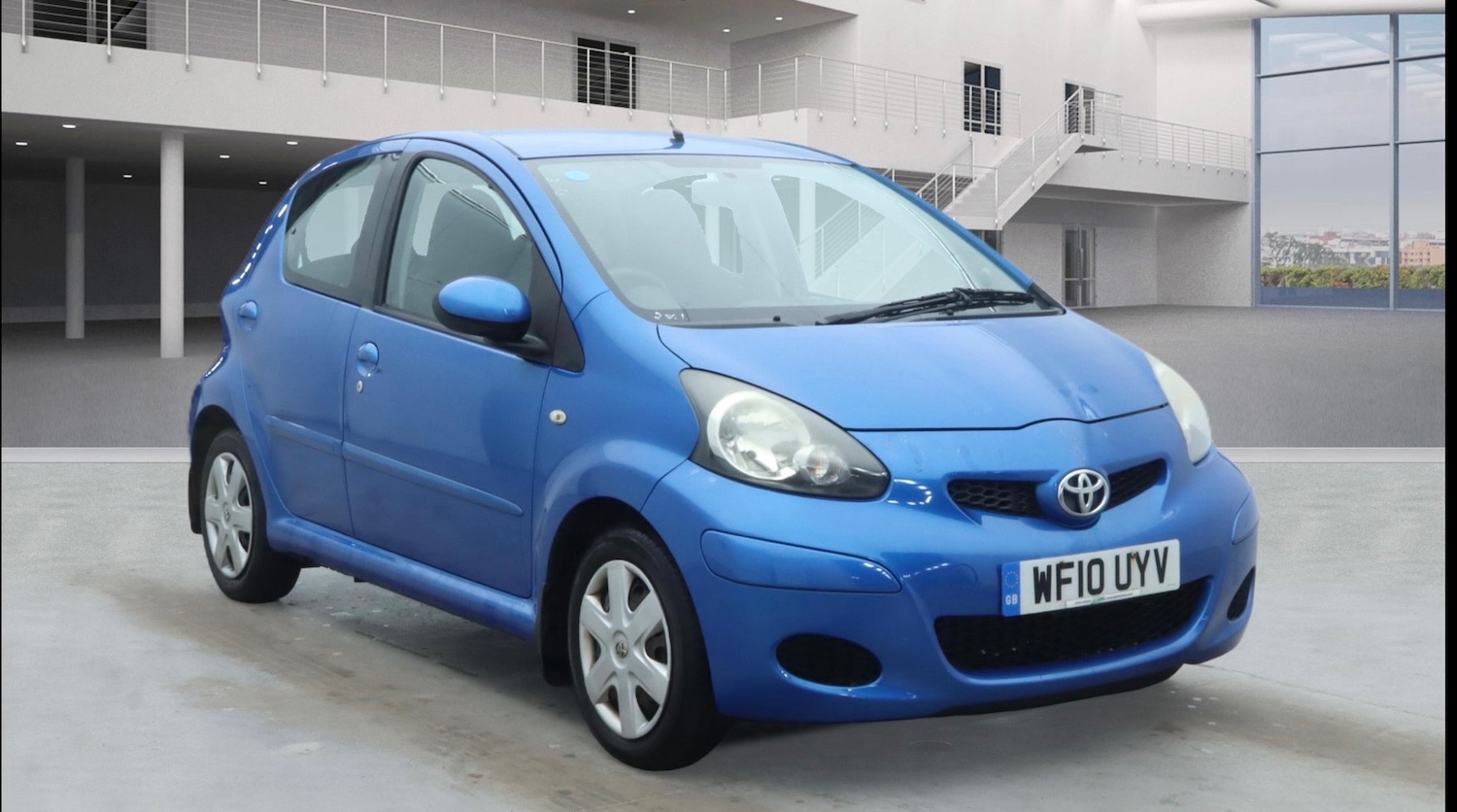 Used Toyota AYGO 2010 for sale - 77381228: Photo 2