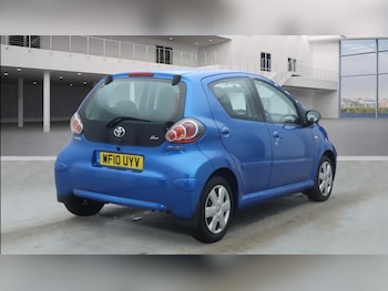 Used Toyota AYGO 2010 for sale - 77381228: Photo