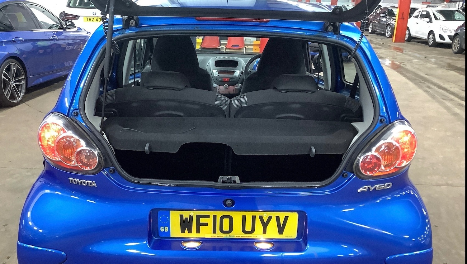 Used Toyota AYGO 2010 for sale - 77381228: Photo 7