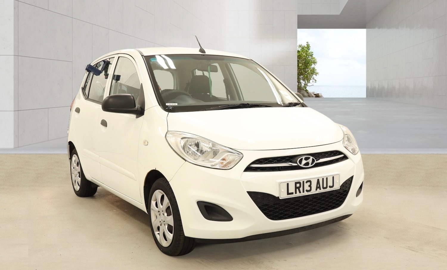 Used Hyundai i10 2013 for sale - 78124821: Photo 2