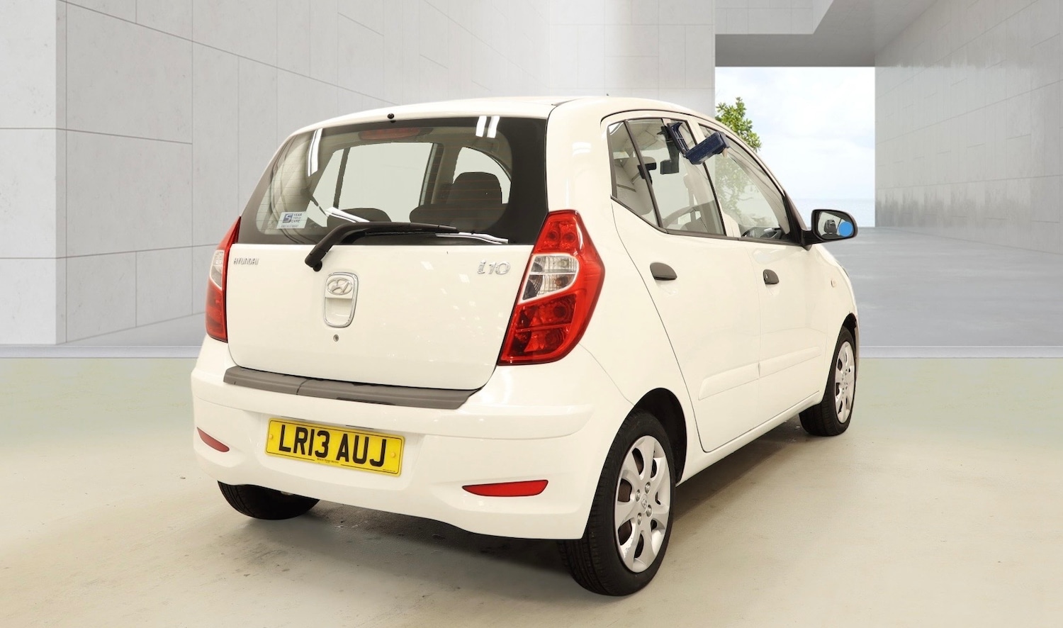 Used Hyundai i10 2013 for sale - 78124821: Photo 4