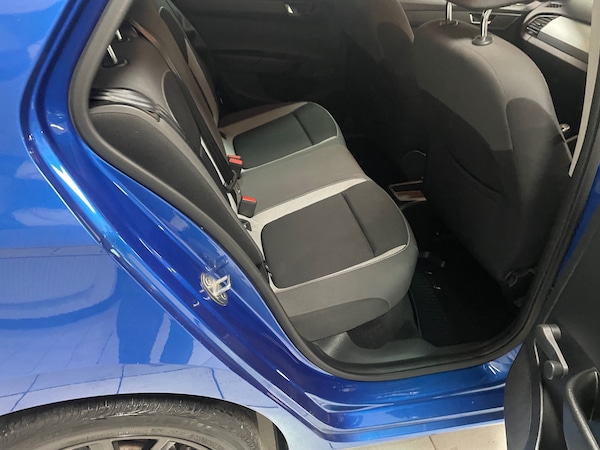 Used Skoda Fabia 2017 for sale - 76117136: Photo 11
