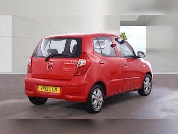 Used Hyundai i10 2013 for sale - 79487524: Photo