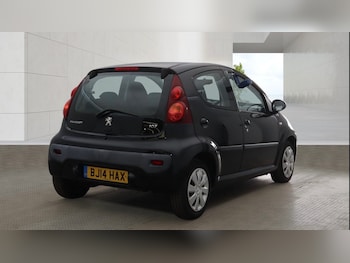 Used Peugeot 107 2014 for sale - 79487623: Photo