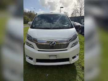 Used Toyota Vellfire 2013 for sale - 78424329: Photo