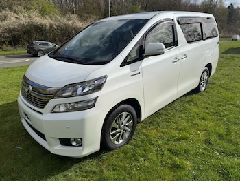 Used Toyota Vellfire 2013 for sale - 78424329: Photo