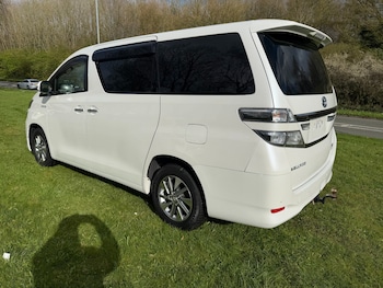 Used Toyota Vellfire 2013 for sale - 78424329: Photo