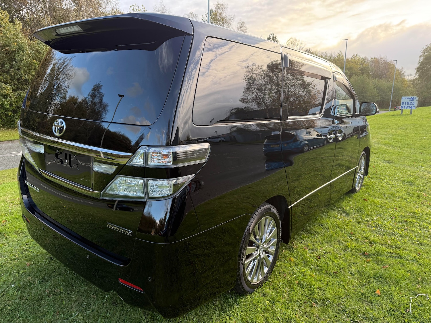 Used Toyota Vellfire 2014 for sale - 76354986: Photo 31