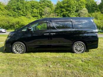Used Toyota Vellfire 2014 for sale - 74459020: Photo