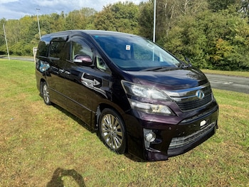 2013 - 7 SEATER 5-Door