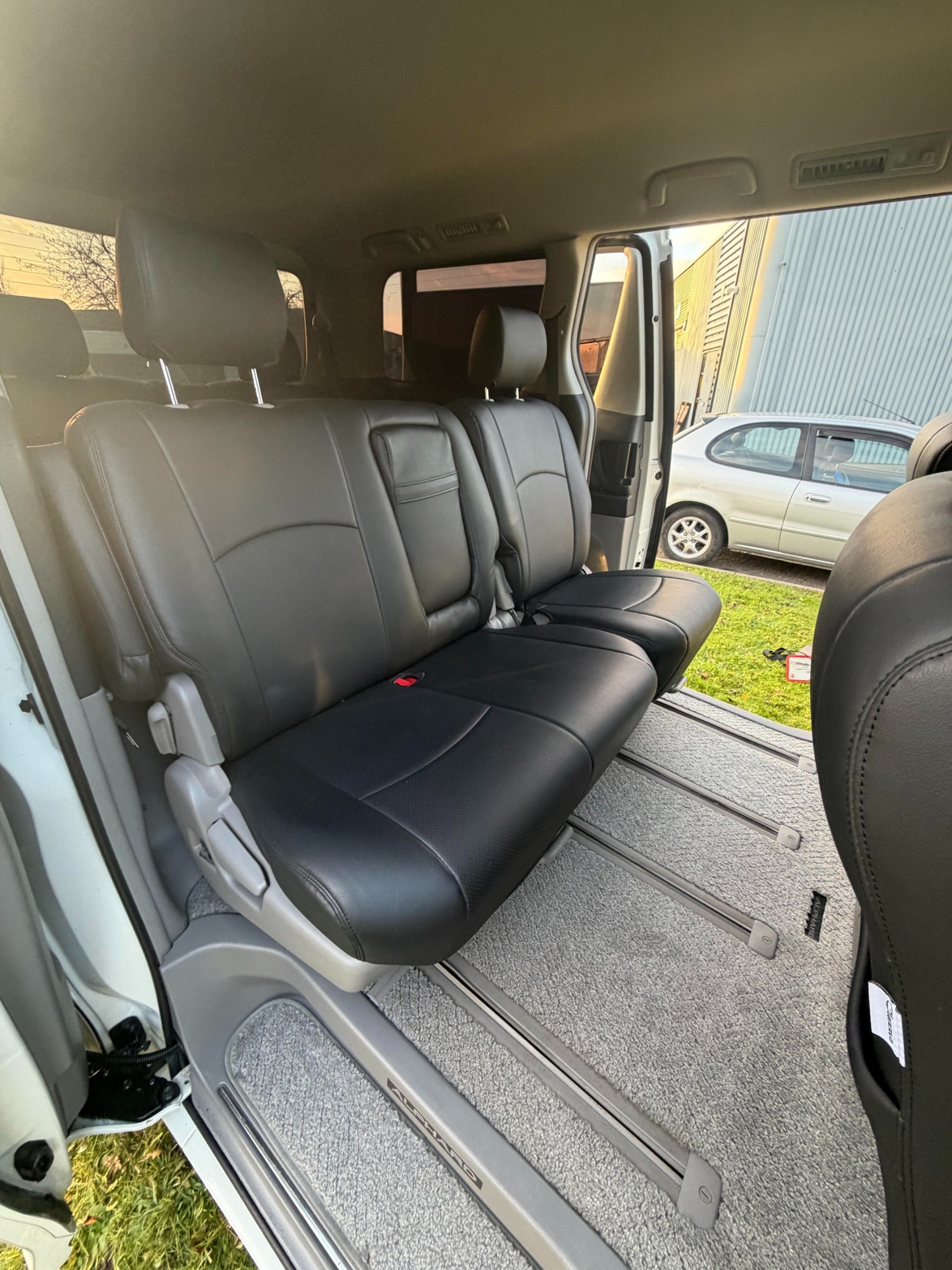 Used Toyota Alphard 2006 for sale - 76818143: Photo 13