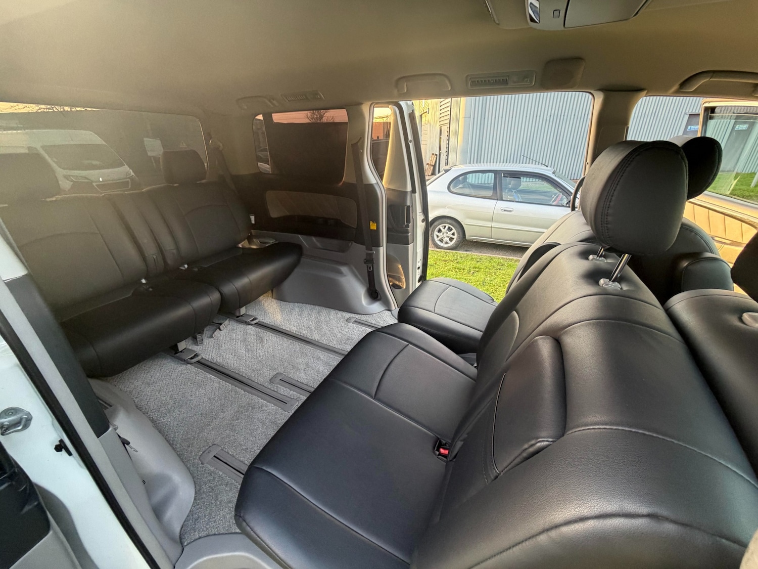 Used Toyota Alphard 2006 for sale - 76818143: Photo 15