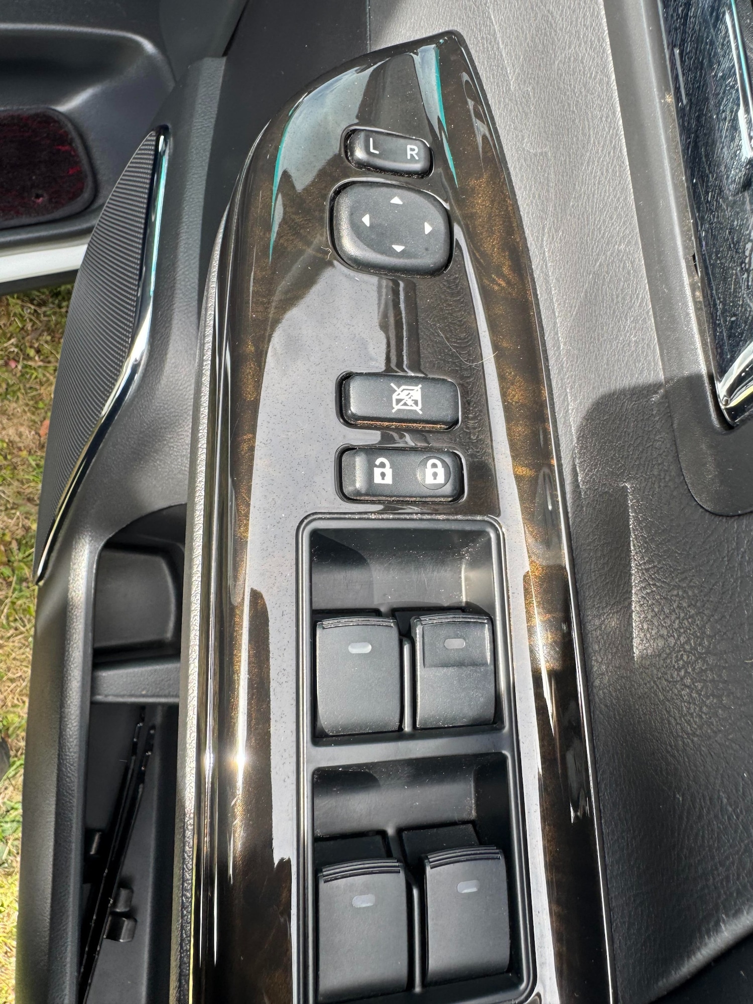 Used Toyota Vellfire 2014 for sale - 75712185: Photo 19